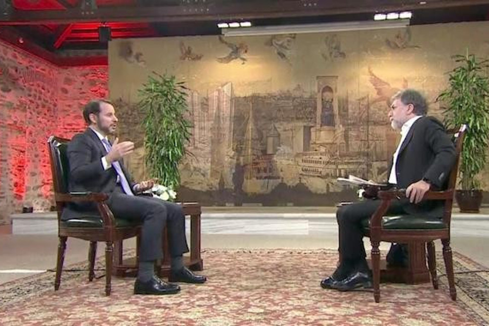 Ahmet Hakan: Bakan Albayrak'a yöneltilen eleştiriler daha çok lobi faaliyetini andırıyor